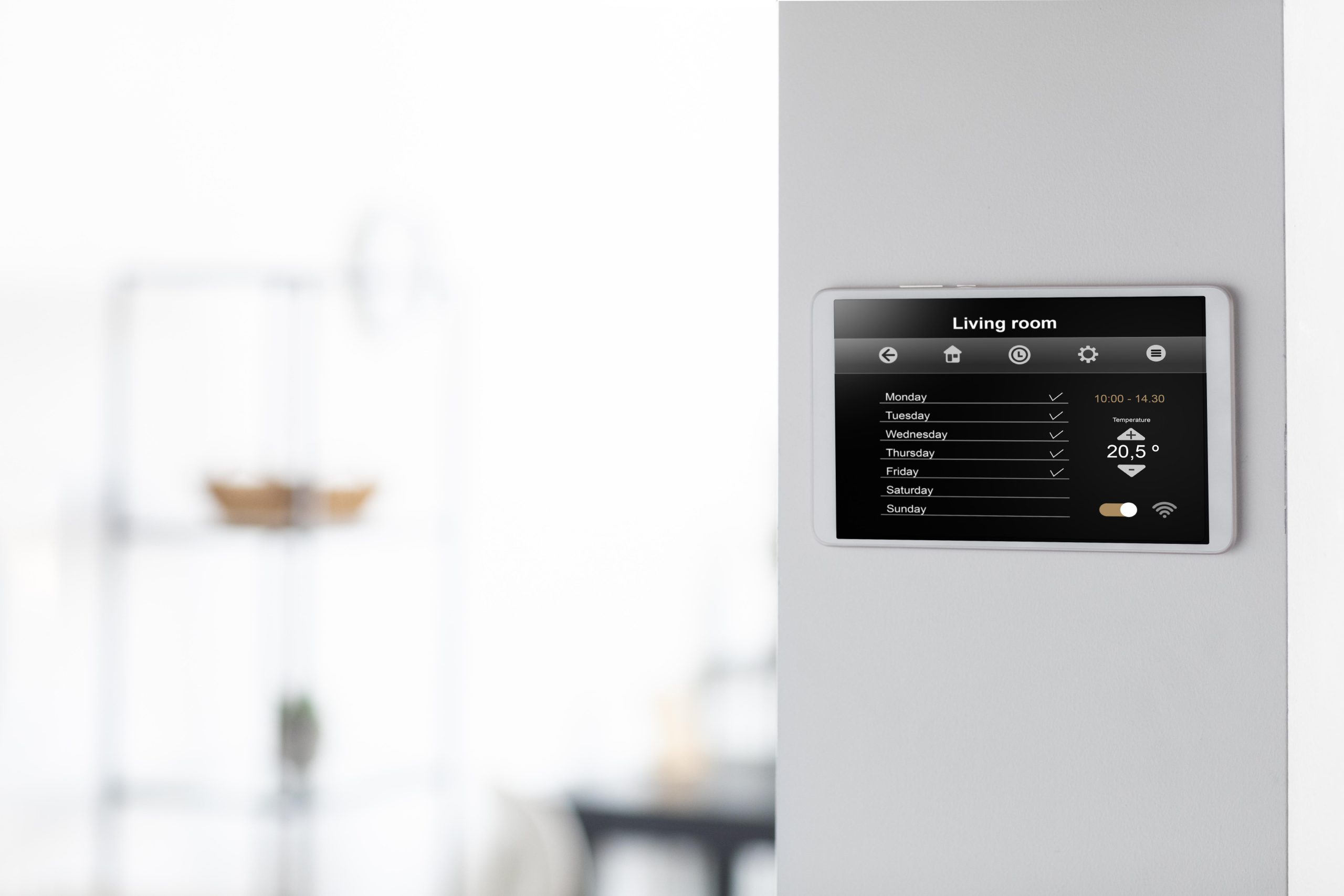 smart-home-tablet-on-the-wall